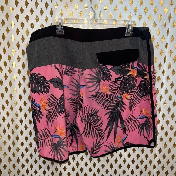 Hurley swim trunks pink monstera plant size 38 M - Picture 2 of 5